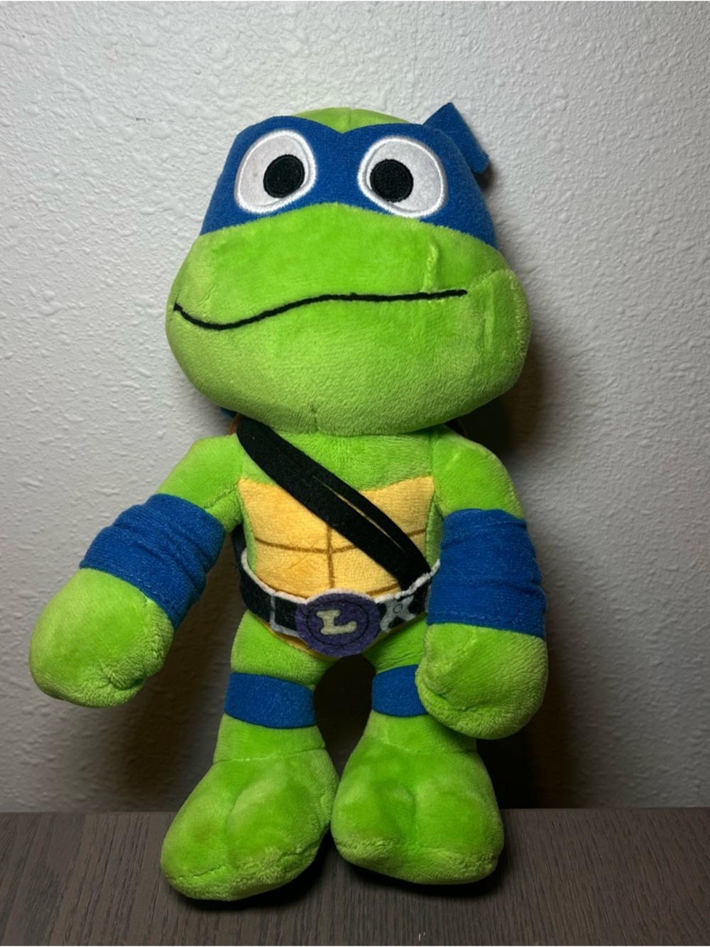 2023 TMNT TEENAGE MUTANT NINJA TURTLES LEONARDO PLUSH MUTANT 9”